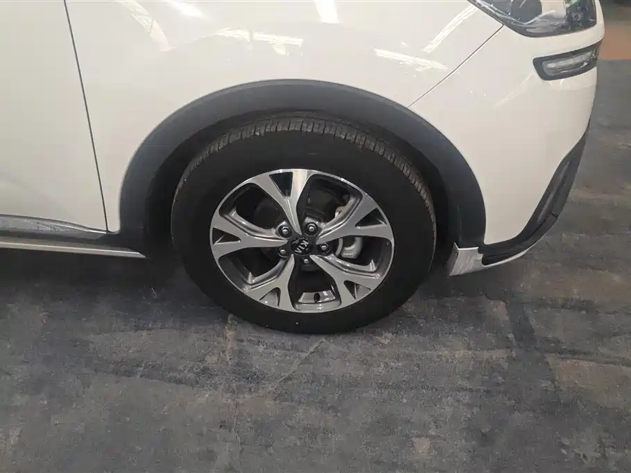 Kia KX3 2017