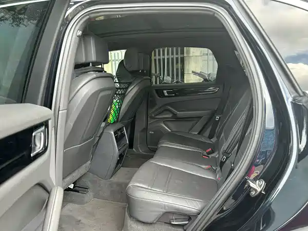 Porsche Cayenne 2018