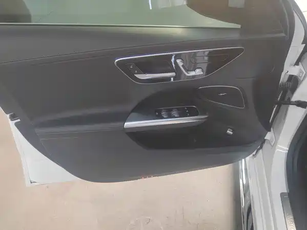 Mercedes-Benz C-Class 2022
