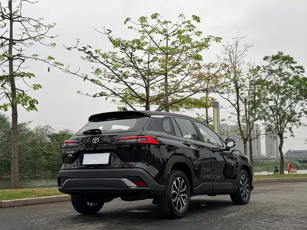 Toyota Frontlander 2026