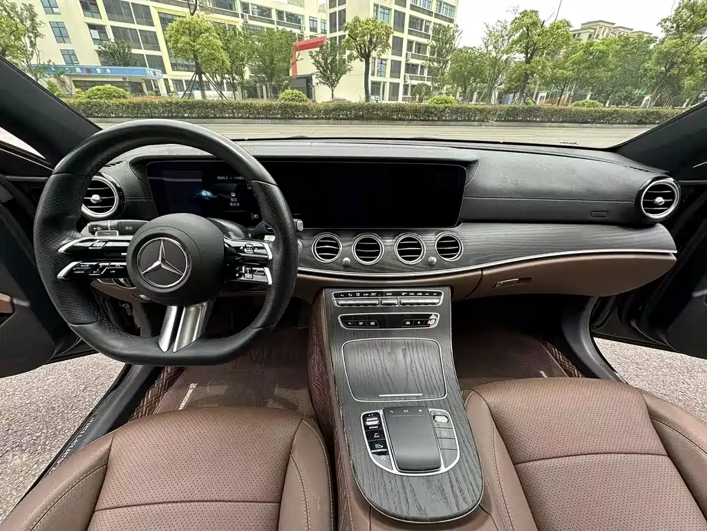 Mercedes-Benz E-Class 2021 — фото 5
