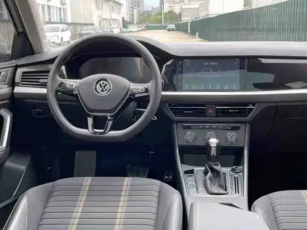Volkswagen Lavida 2022