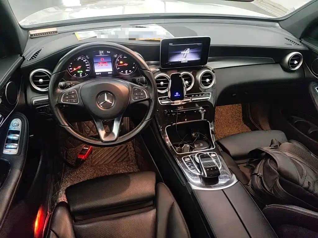 Mercedes-Benz GLC 2019 — фото 10