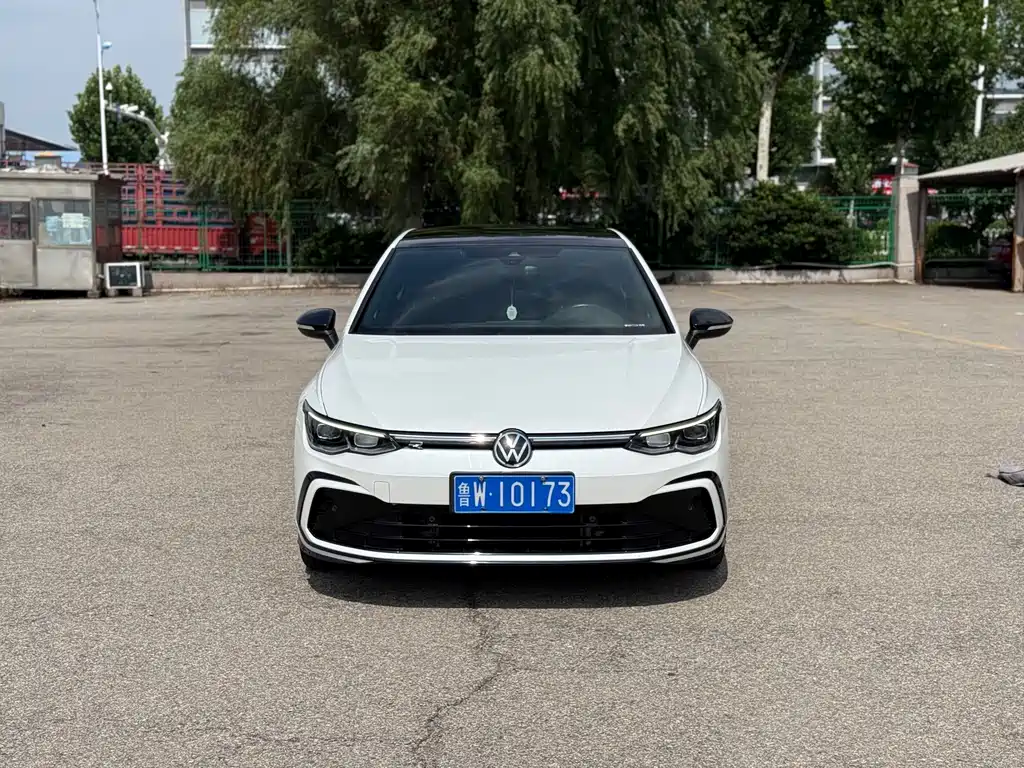Volkswagen Golf 2022
