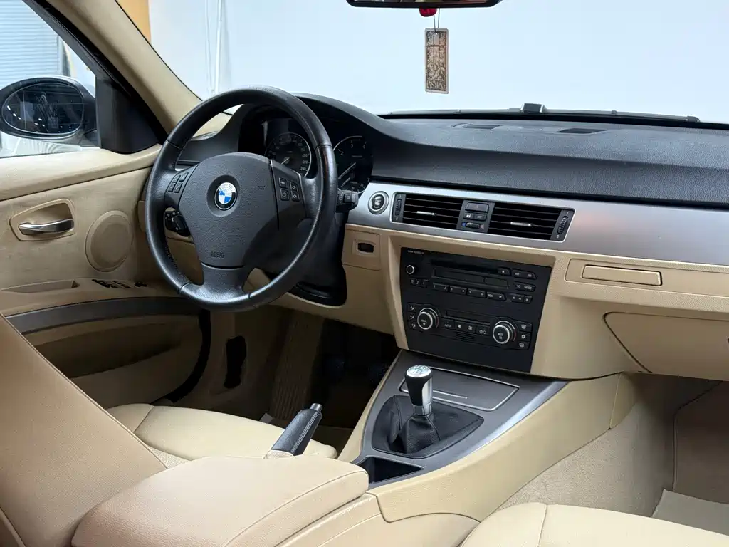BMW 3 Series 2008 — фото 18