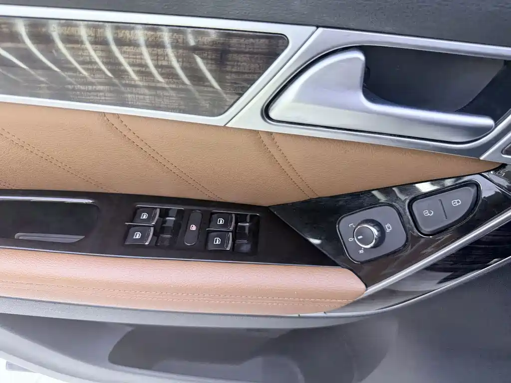 Haval H6 Coupe 2016 — фото 17