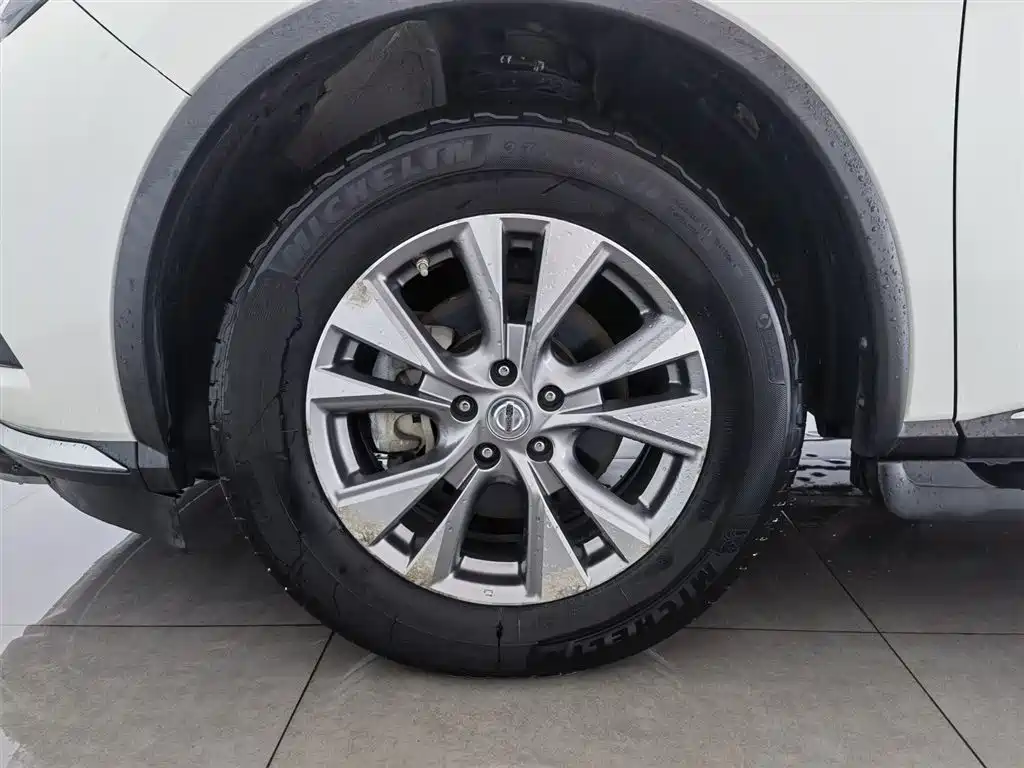 Nissan Murano 2017 — фото 17