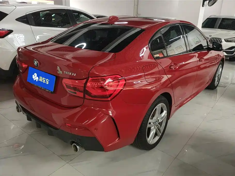 BMW 1 Series 2019