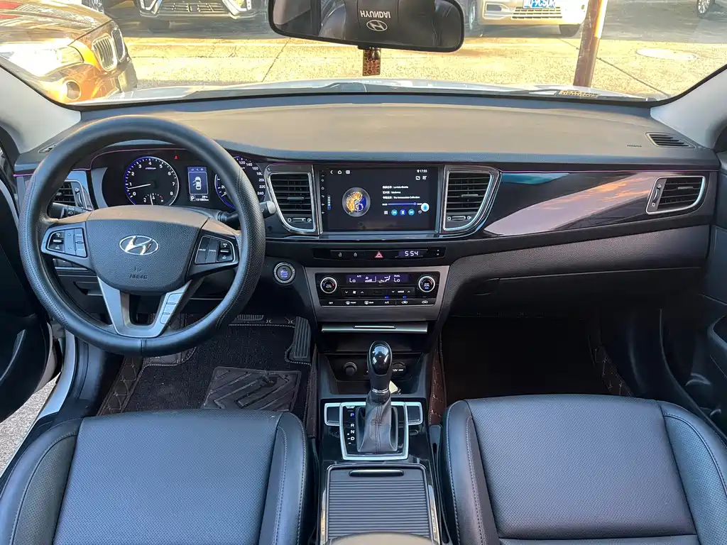 Hyundai Mistra 2015 — фото 9