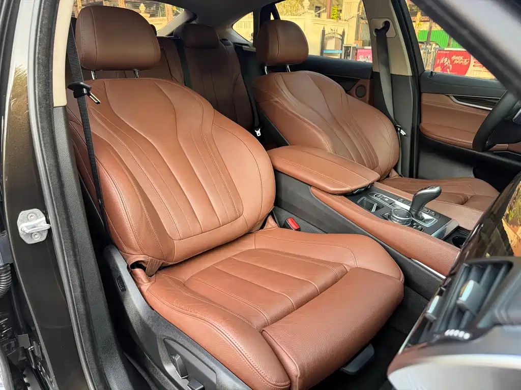 BMW X6 2016 — фото 16