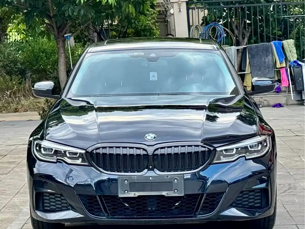 BMW 3 Series 2020