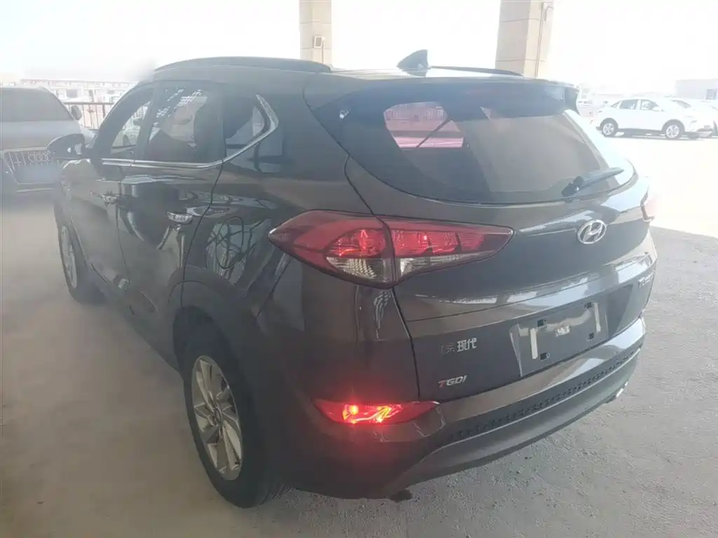Hyundai Tucson 2017 — фото 5