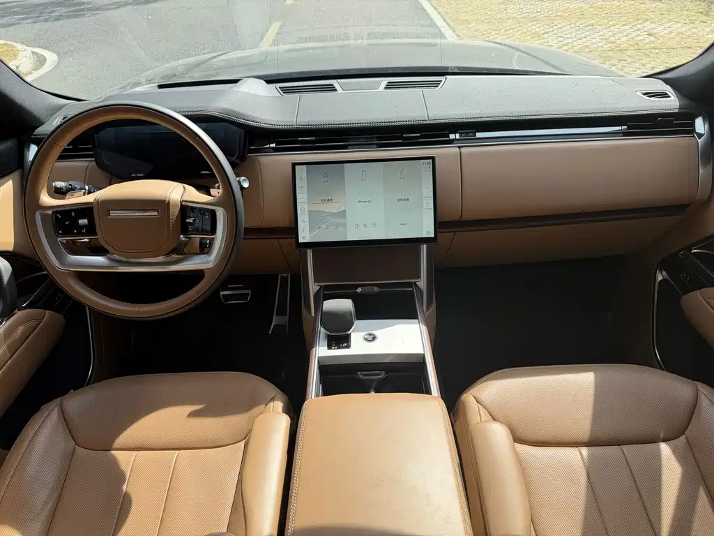 Land Rover Range Rover 2024 — фото 13