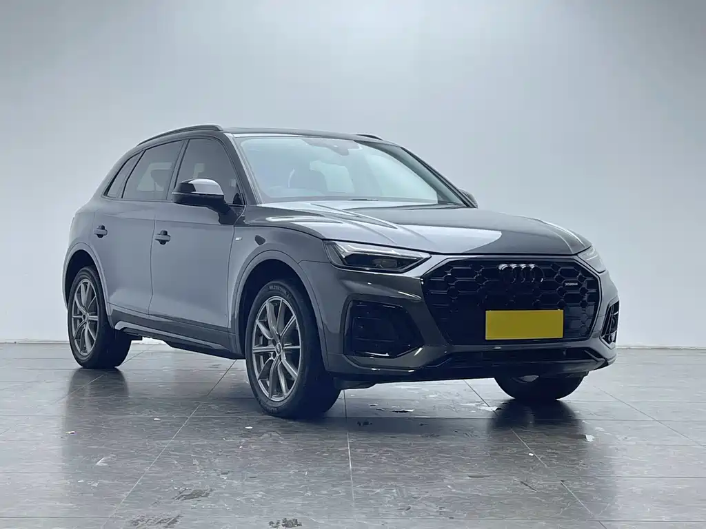 Audi Q5L 2023 — фото 3