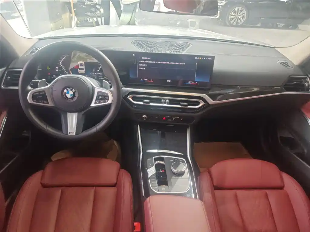 BMW 3 Series 2023 — фото 10