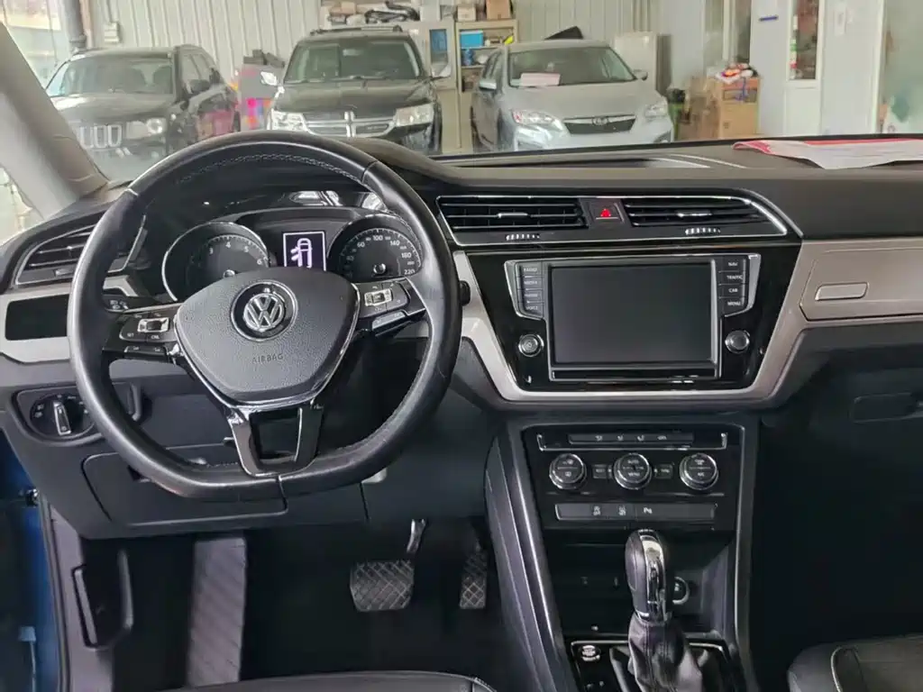 Volkswagen Touran 2020