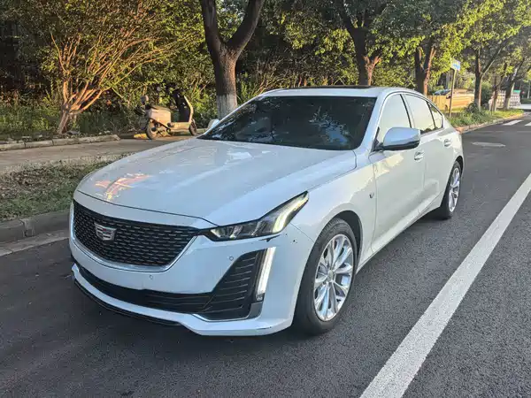 Cadillac CT5 2023