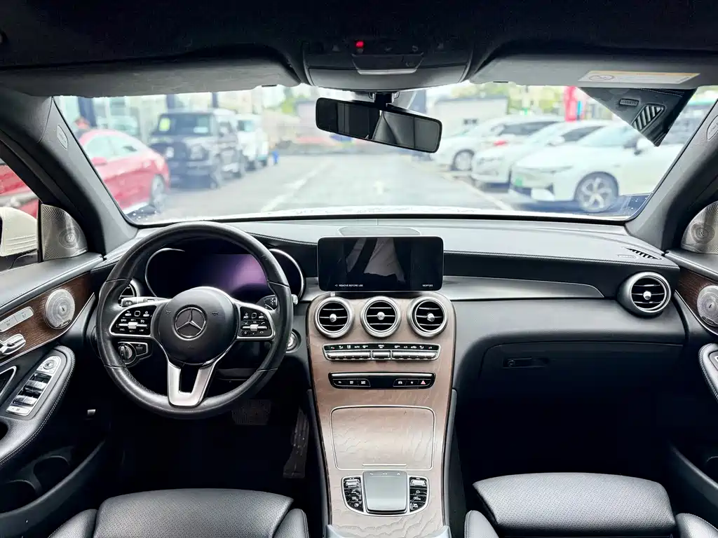 Mercedes-Benz GLC 2022 — фото 20