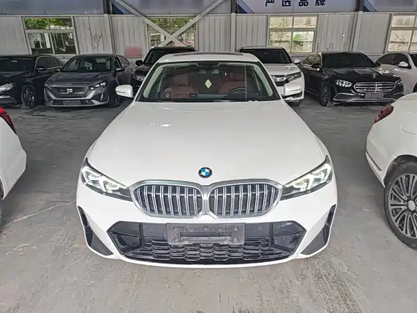BMW 3 Series 2024