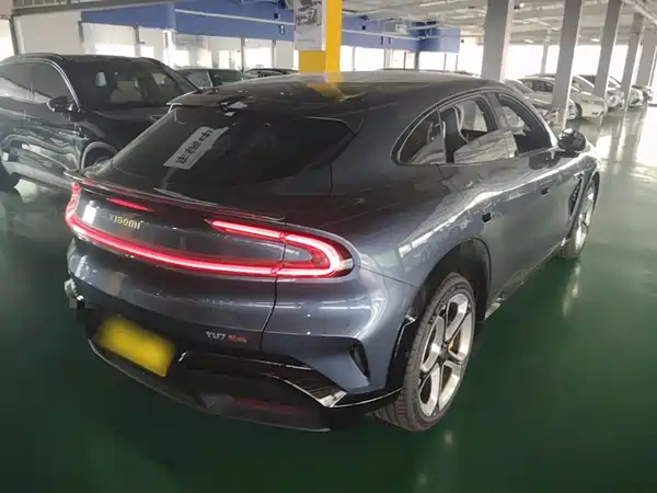 Xiaomi YU7 2025