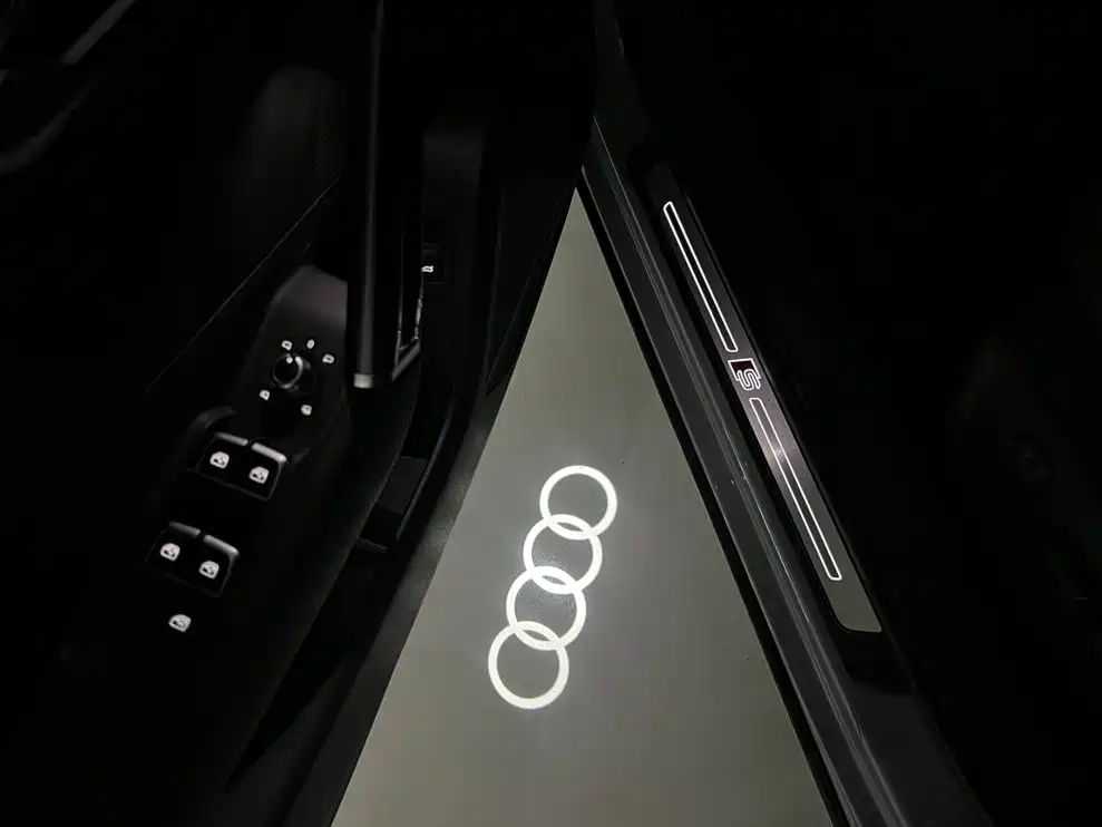 Audi Q2L 2022