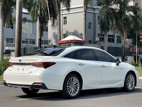 Toyota Avalon 2021