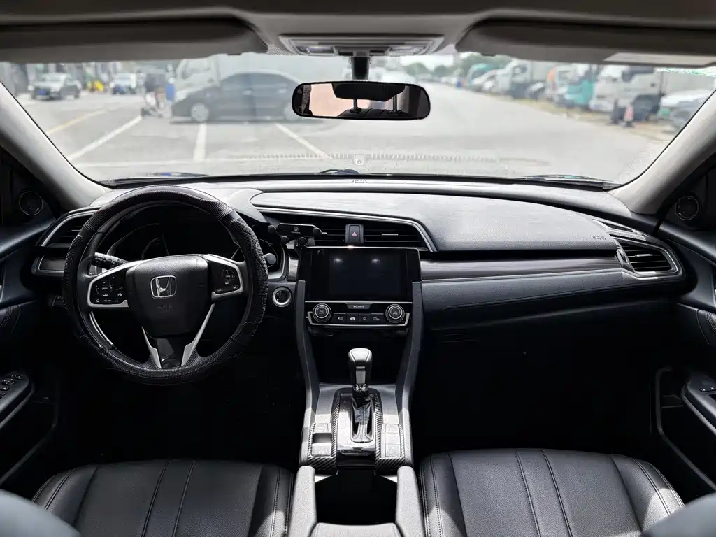 Honda Civic 2021 — фото 13