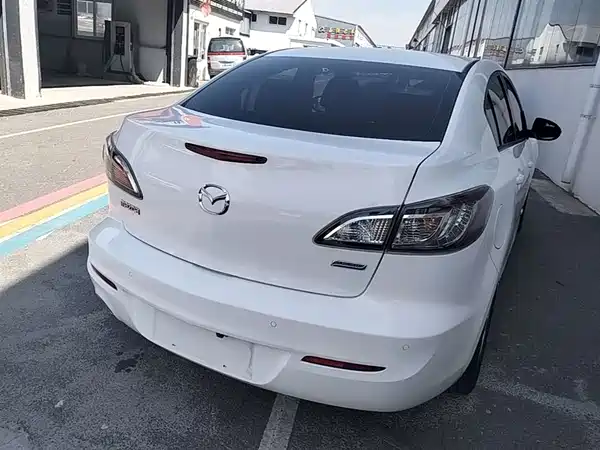 Mazda 3 Xingcheng 2015
