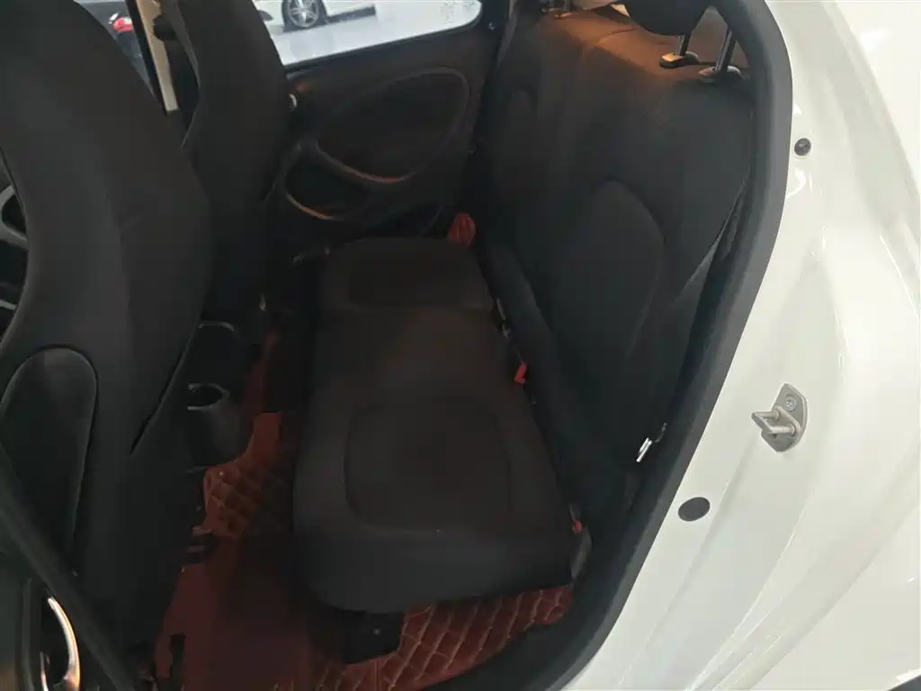 smart Forfour 2018 — фото 17