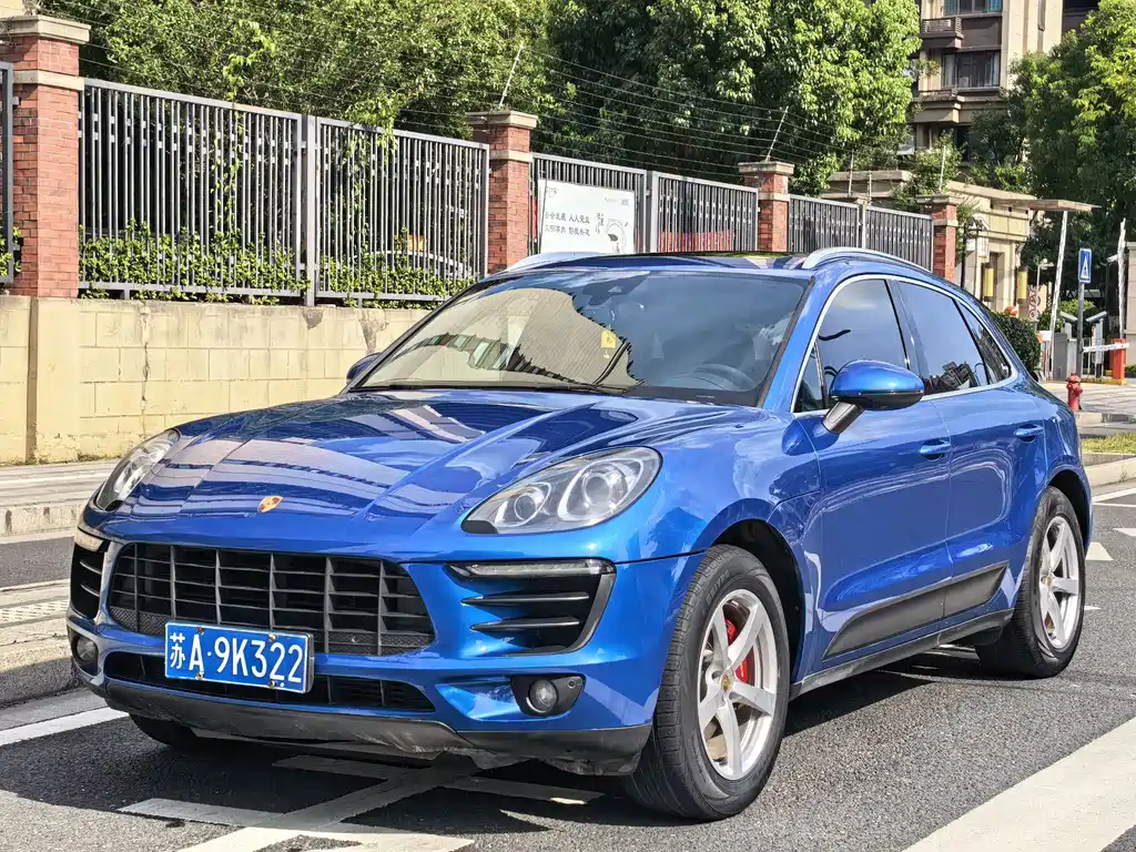 Porsche Macan 2017 — фото 1