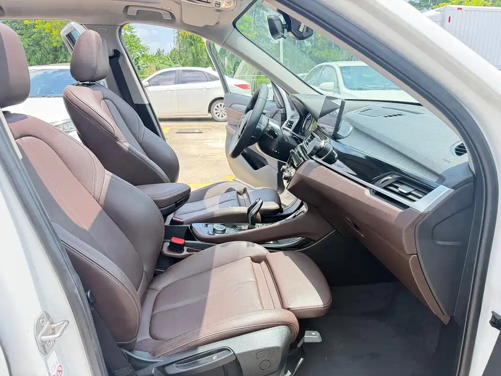 BMW X1 2023 — фото 14