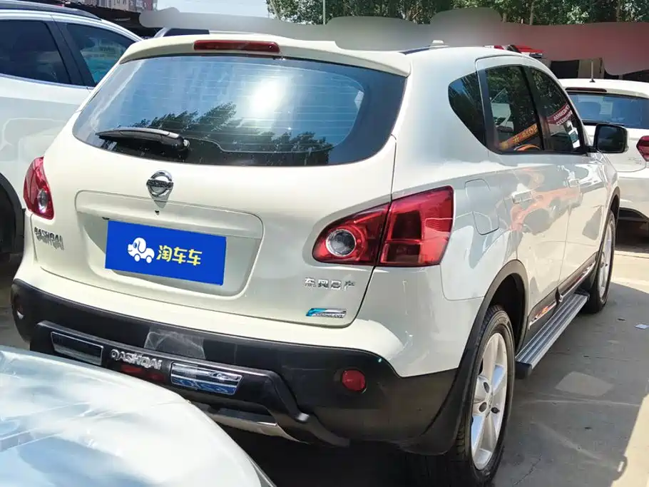 Nissan Qashqai 2015
