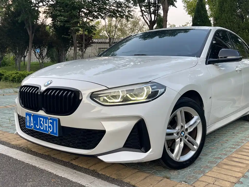 BMW 1 Series 2022
