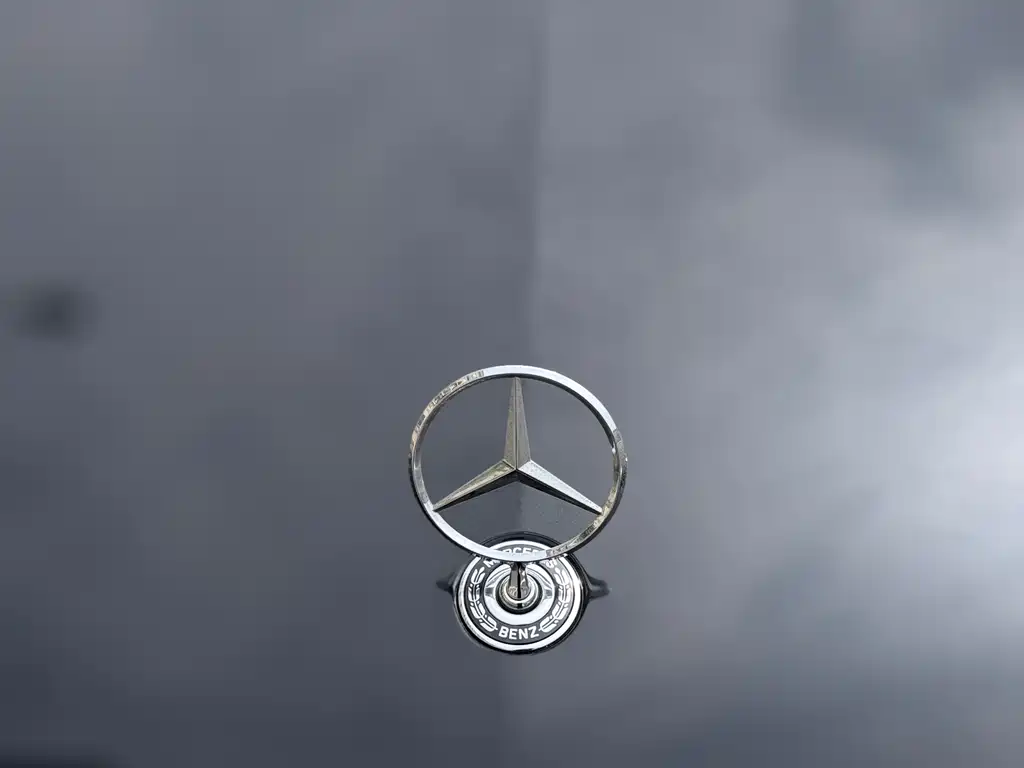 Mercedes-Benz E-Class 2021 — фото 12