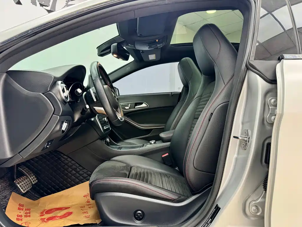 Mercedes-Benz CLA 2018