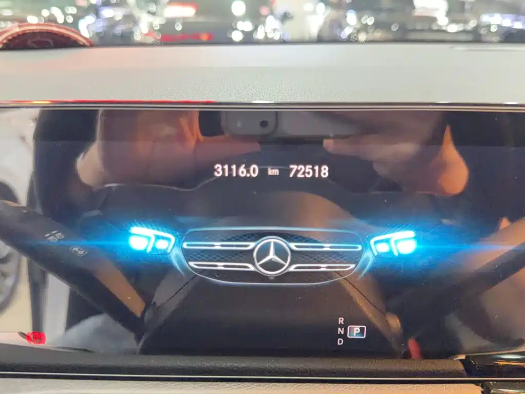 Mercedes-Benz GLB 2021