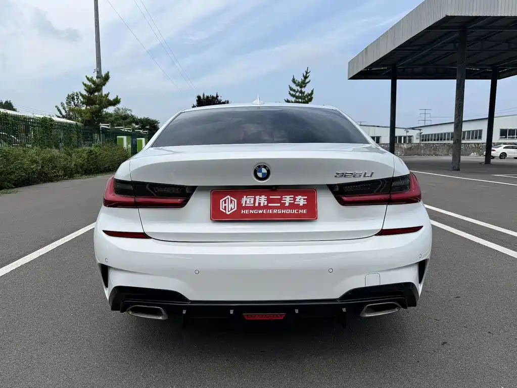 BMW 3 Series 2021