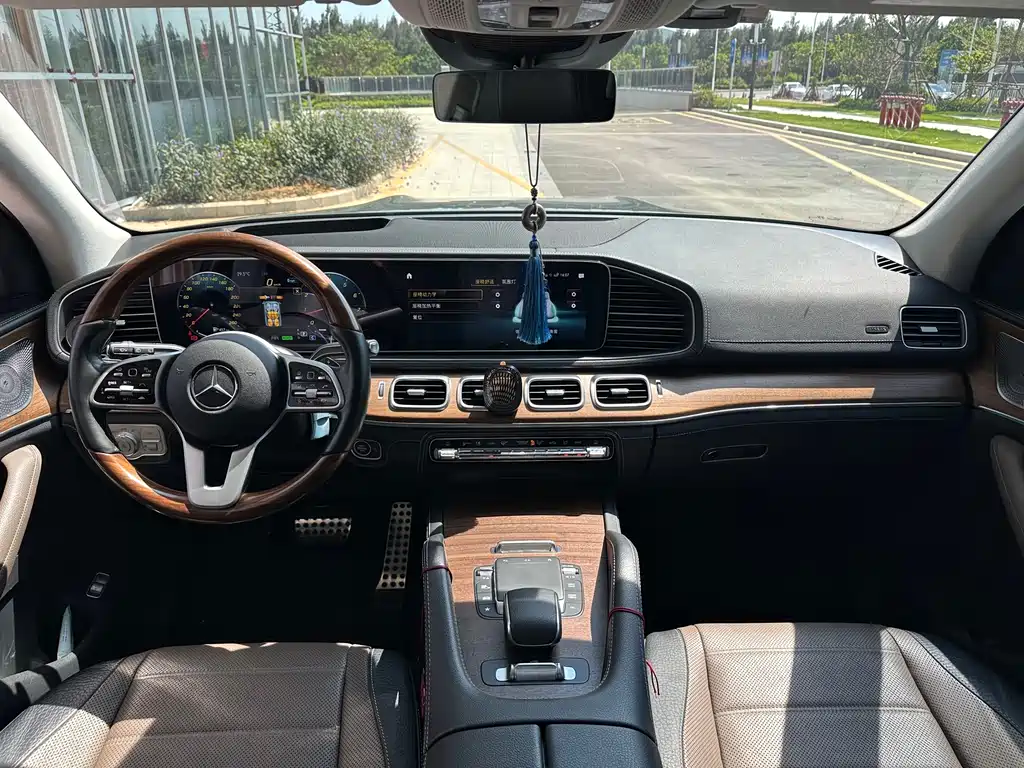 Mercedes-Benz GLS 2021 — фото 10