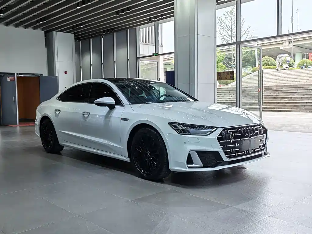 Audi A7L 2022 — фото 3