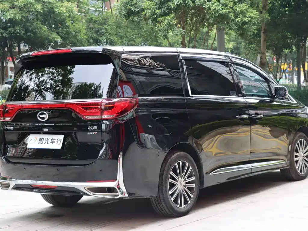 GAC Motor Trumpchi M8 2022 — фото 4