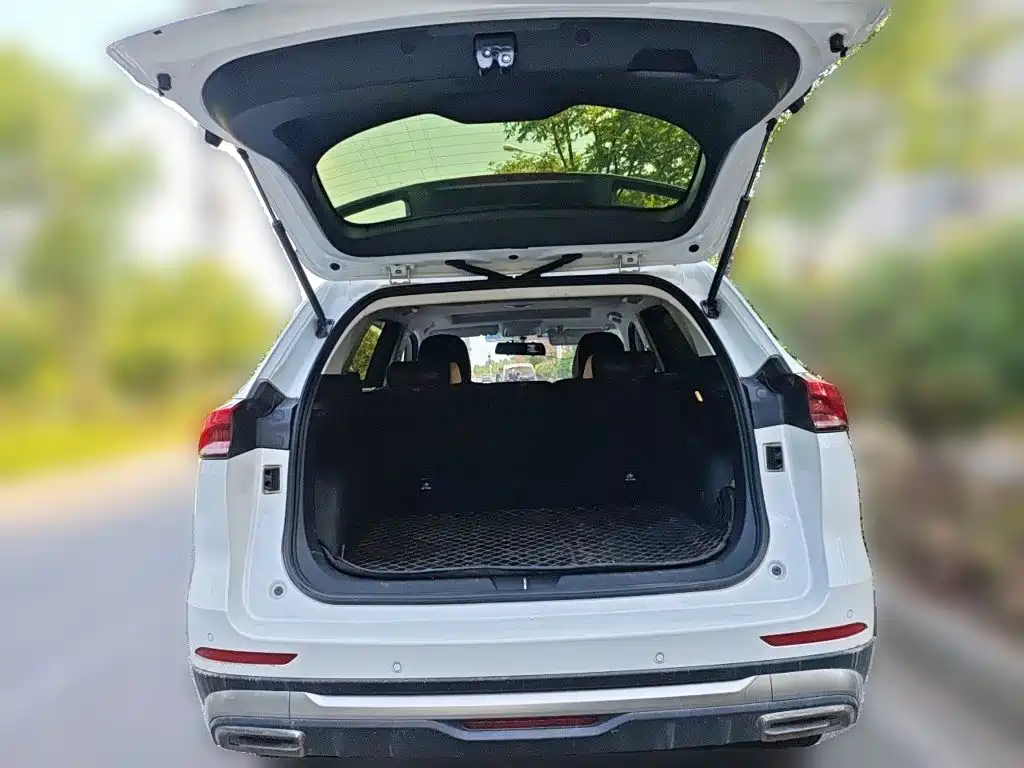 Haval H6 2021 — фото 16