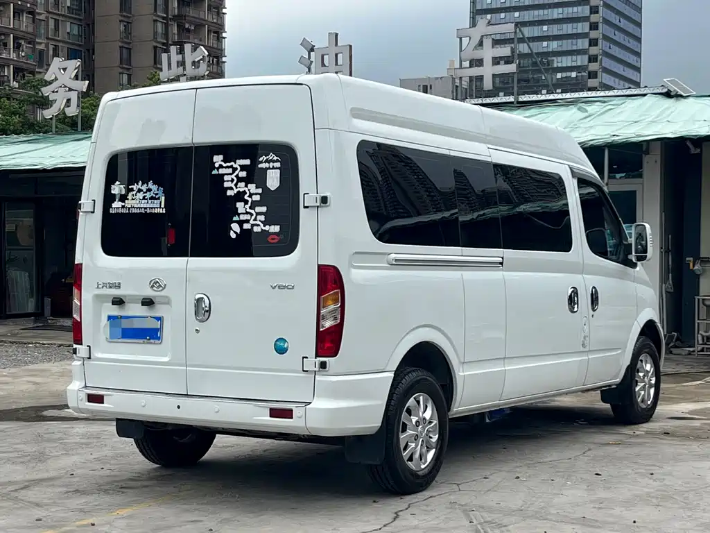 Maxus V80 2023
