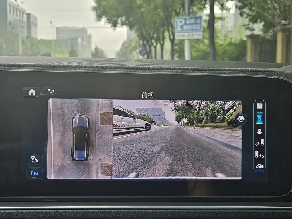 Mercedes-Benz GLS 2025 — фото 14