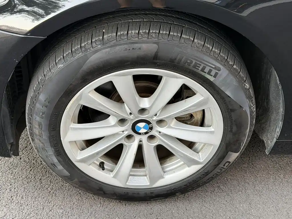BMW 5 Series 2013 — фото 13