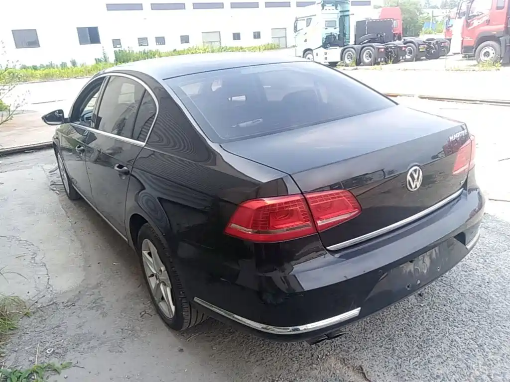 Volkswagen Magotan 2016