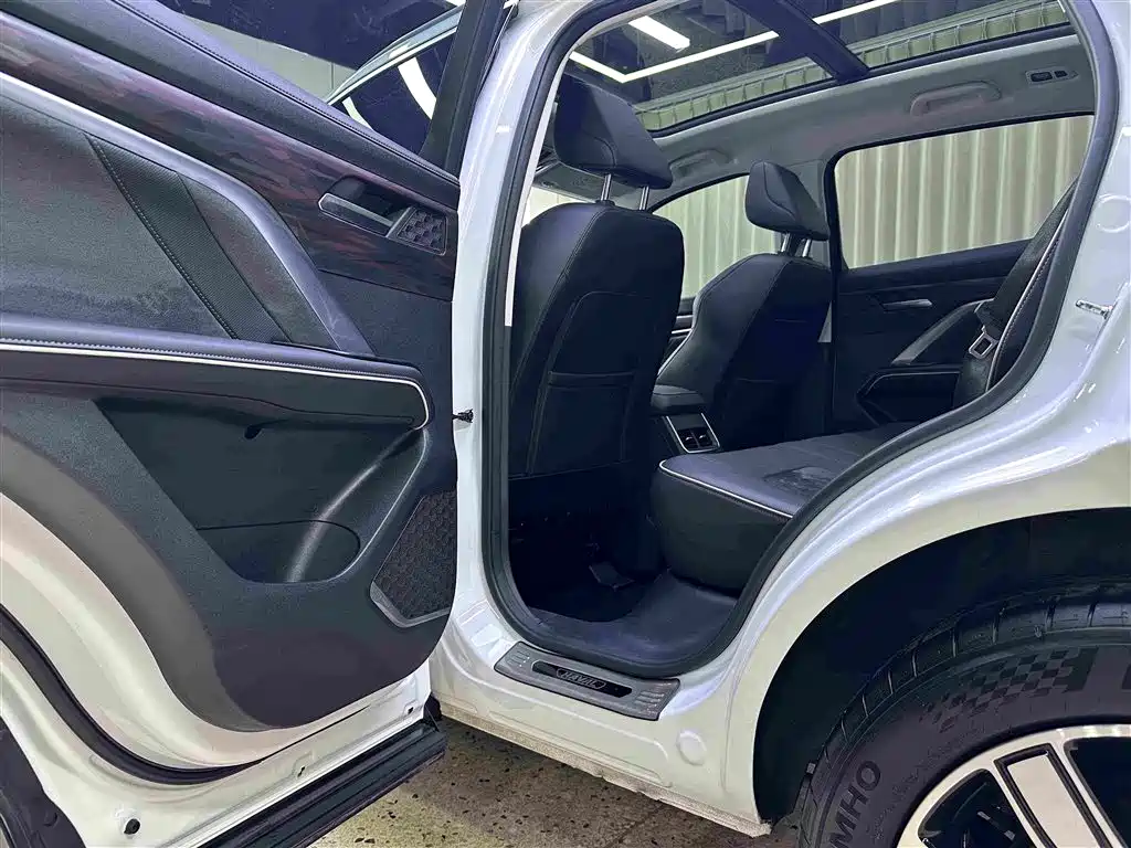 Haval H6 2023 — фото 16