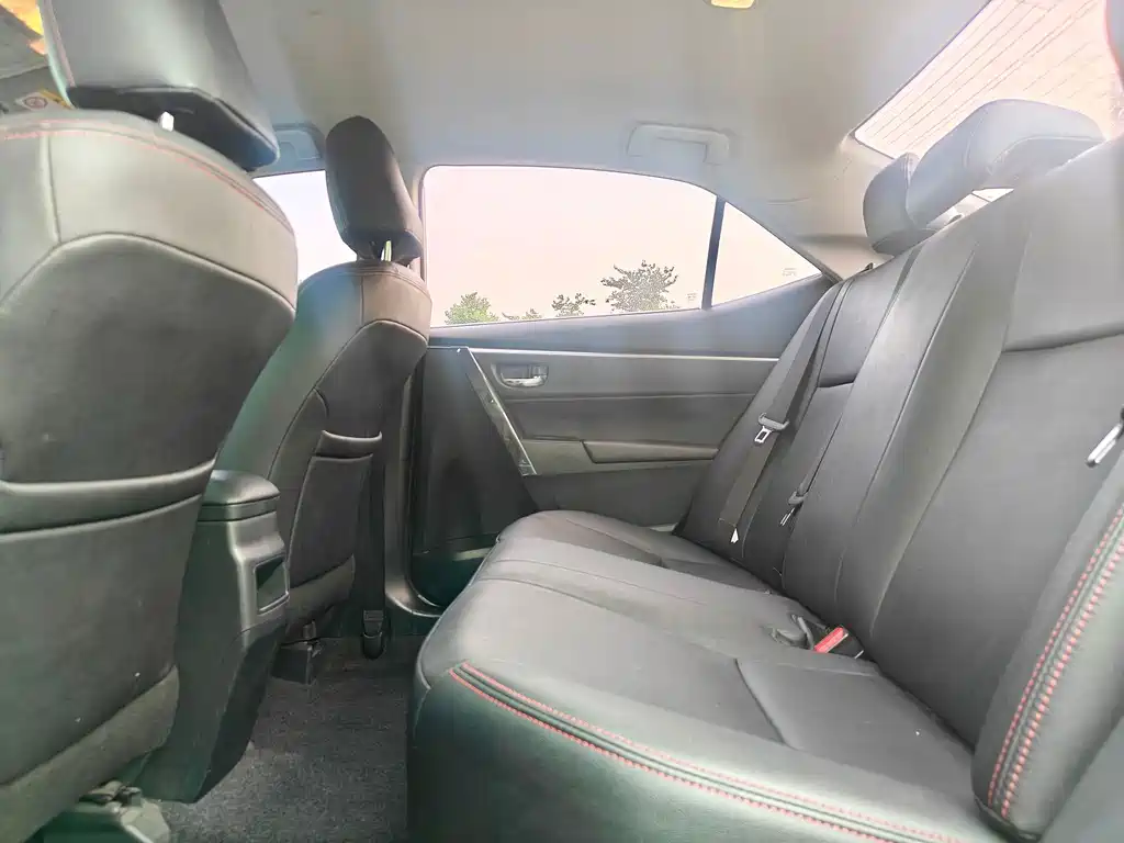 Toyota Corolla 2019 — фото 17
