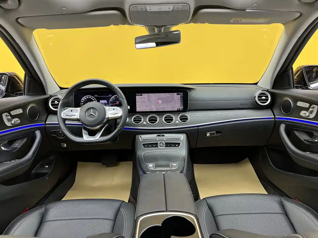 Mercedes-Benz E-Class 2019 — фото 13