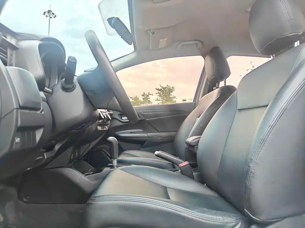 Honda Fit 2014 — фото 13