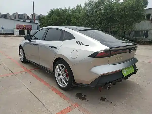 Changan UNI-V 2022